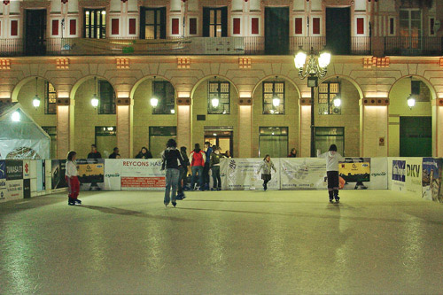 Patinando de noche con Ecopatín