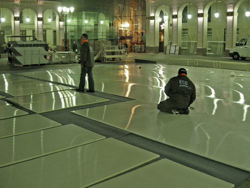 Montaje de pista de Hielo sintético